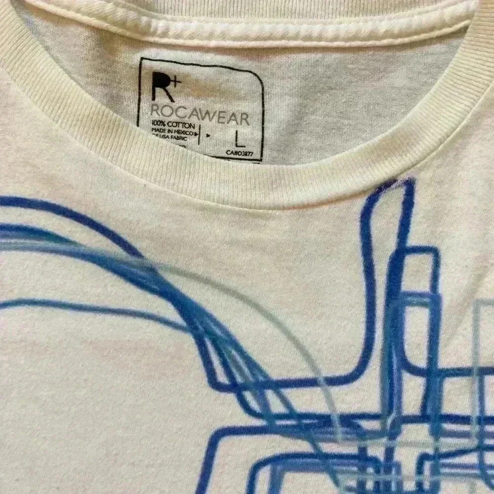 Street wear shirt Rocawear t-shirt size large‎ - Picture 2 of 9